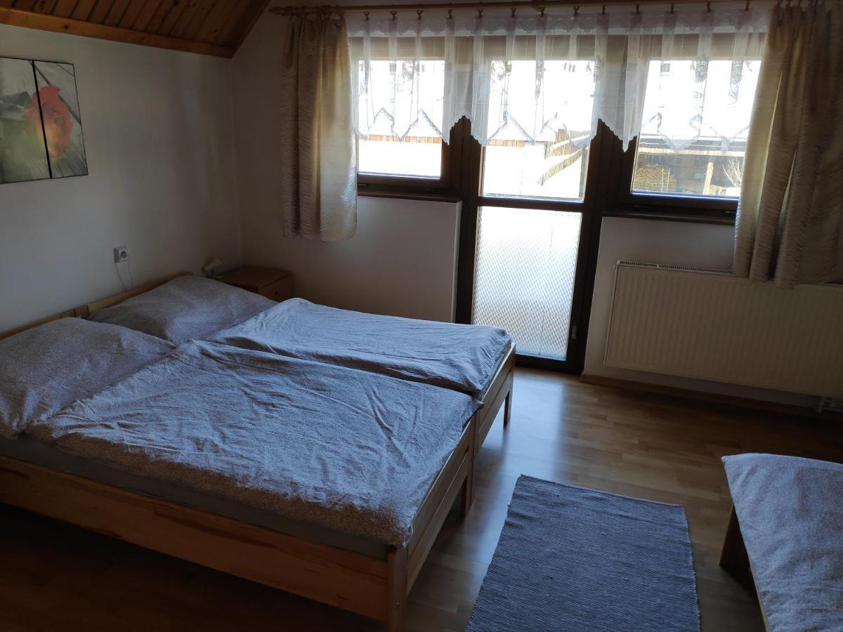 Domcek Janina Apartment Sucha Hora ภายนอก รูปภาพ